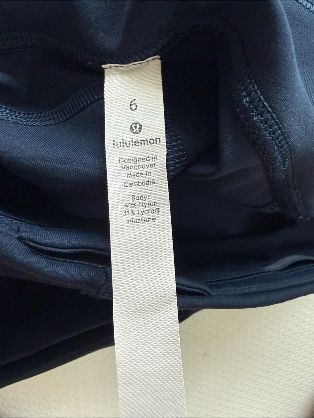 lululemon Time to Sweat Leggings - Picture 5 of 6